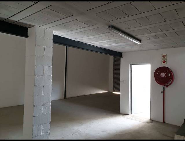 540M² WAREHOUSE FOR SALE IN KILLARNEY GARDENS